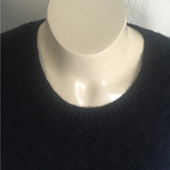 𝅺VINCE yak/wool colorblock sweater . XS( run big ) - Picture 4 of 9